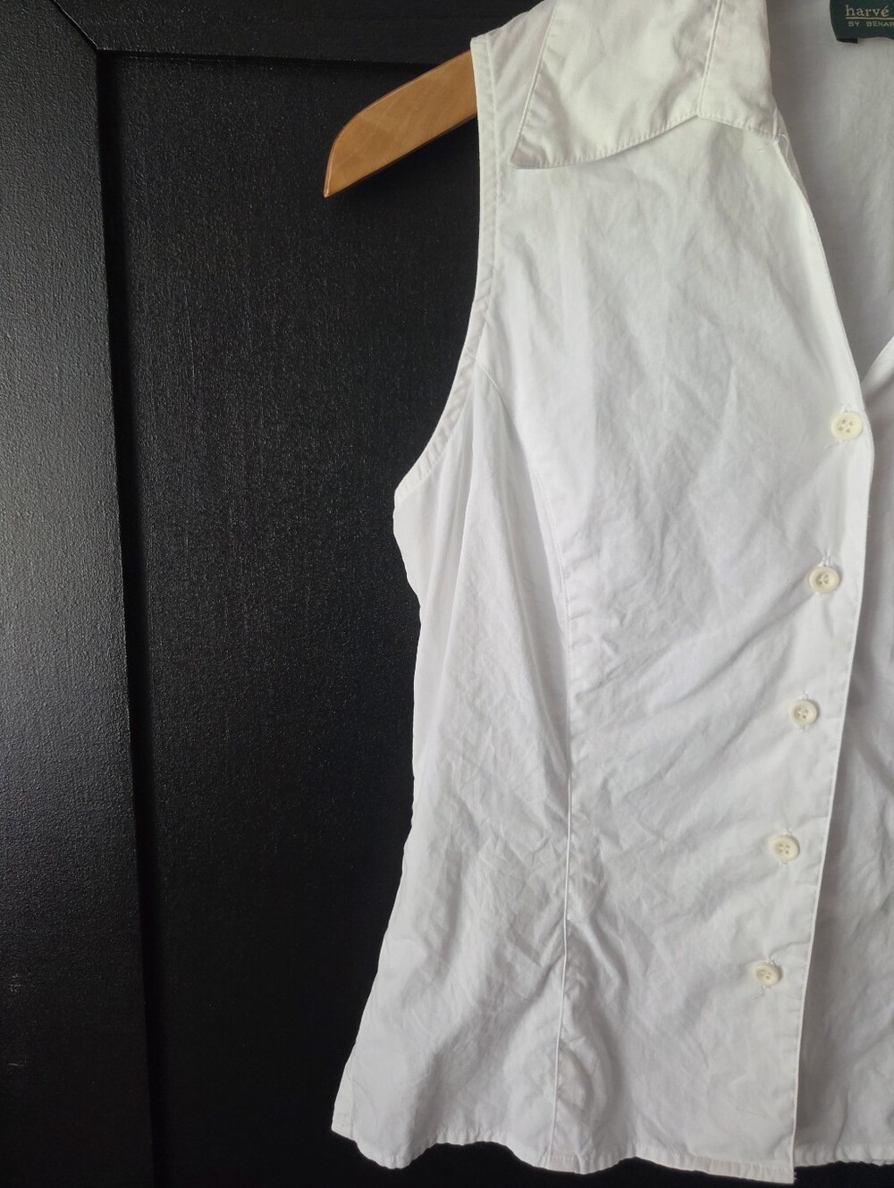 Women's Harvé Benard White Sleeveless Collared Button-Front Blouse ~ Size Small - Picture 4 of 12